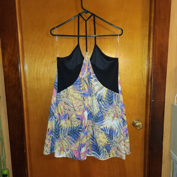 Flowy tunic - Picture 3 of 3